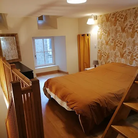 Le Relais De Garabit Дом отдыха *